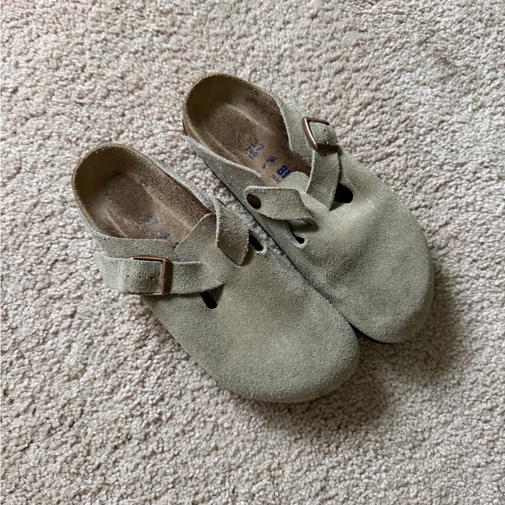 Birkenstock Boston Taupe Suede Narrow